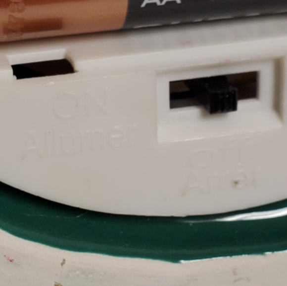 Ceramic Lighted Xmas Tree - Picture 12 of 14